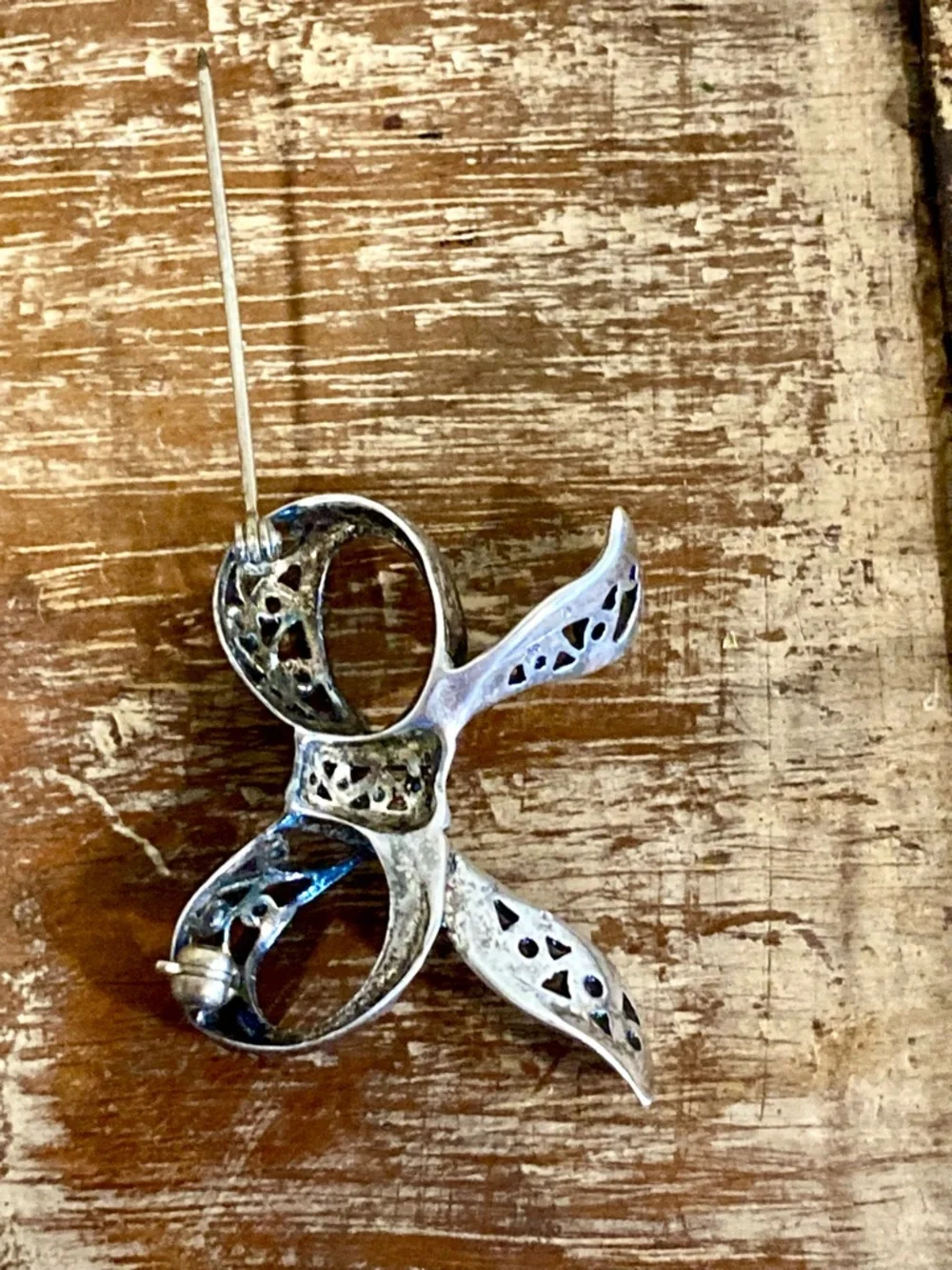 Silver Tone Bow Brooch Pin